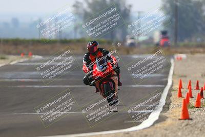 media/Sep-20-2025-TrackDaz (Sat) [[27f0cde673]]/B Group/220pm (Turn 9)/